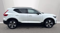 Volvo XC40 2.0 B4P Ultimate Dark 5dr Auto Petrol Estate